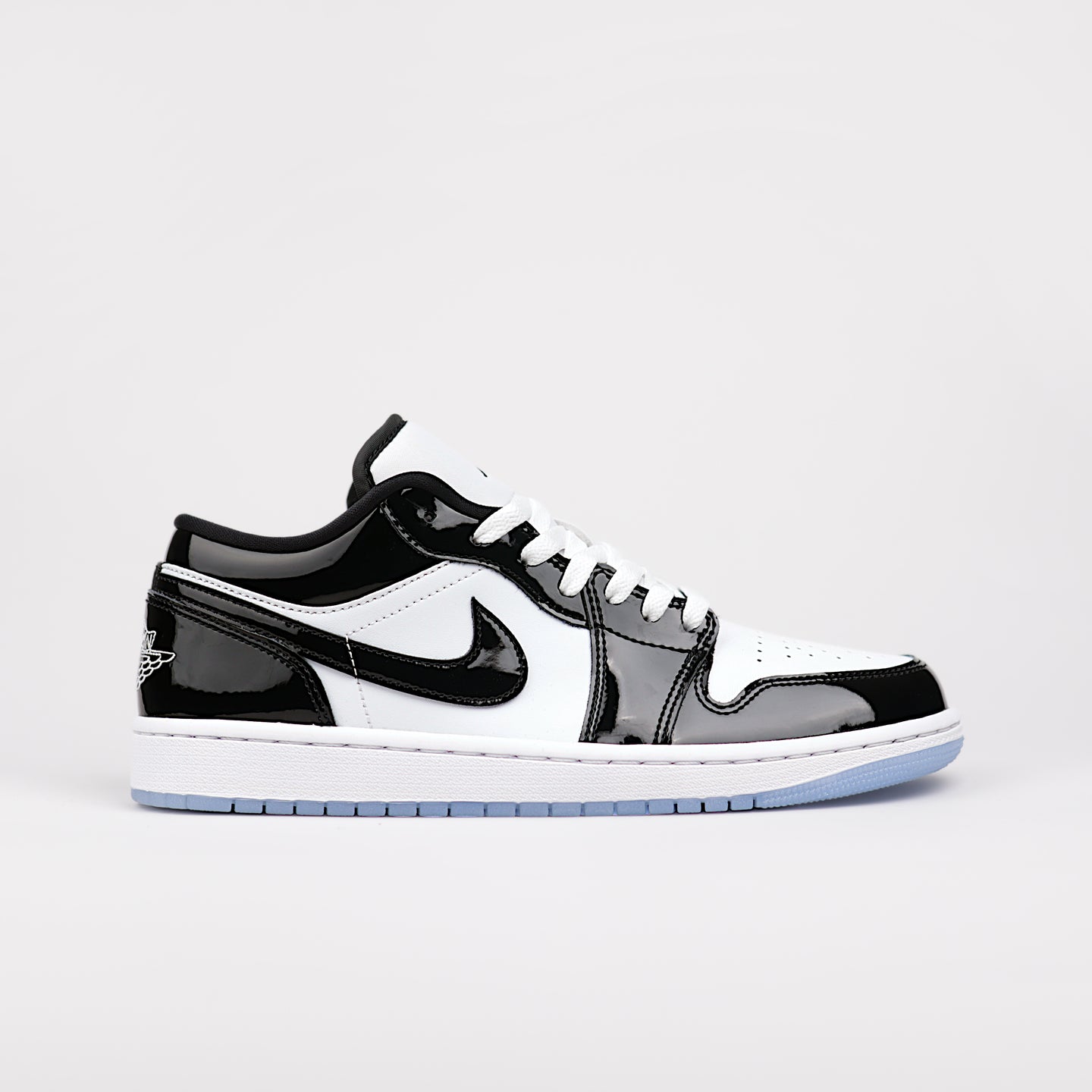 Jordan 1 Low SE Concord