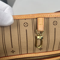Louis Vuitton Monogram Neverfull MM Tote Väska Brun / GHV