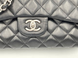 Chanel Timeless Classique Jumbo Handväska