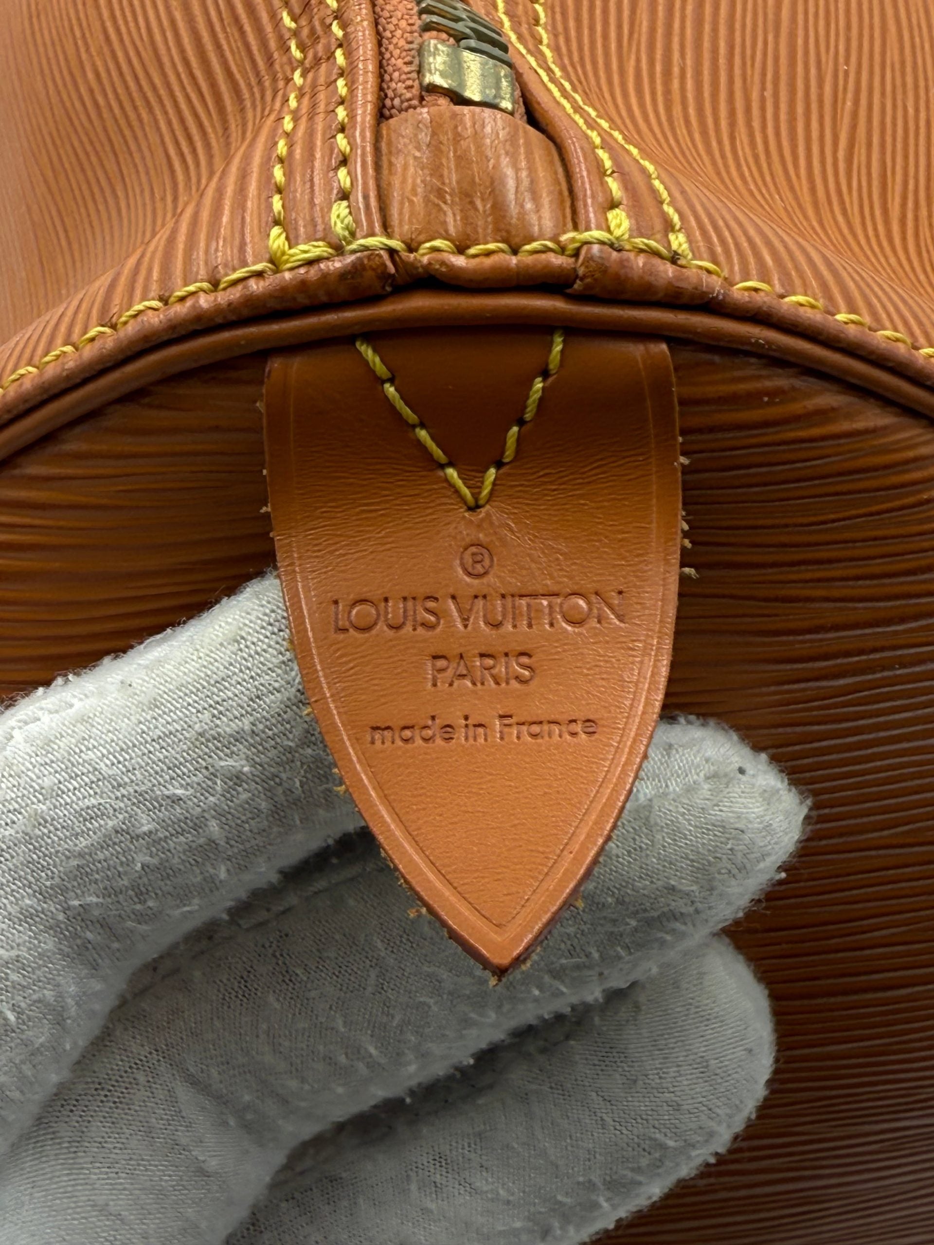 Louis Vuitton Keepall 50 Duffelbag Reseväska I Brunt Epi-läder