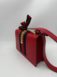 Gucci Sylvie Röd Handväska