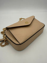 Gucci GG Jumbo Beige Axelremsväska med Framficka