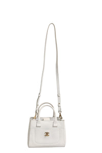 Chanel Neo Executive Tote-Väska