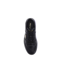 Prada Svarta Sneakers I Kalvläder Low Top