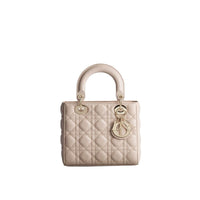 Dior Beige Axelremsväska I Läder