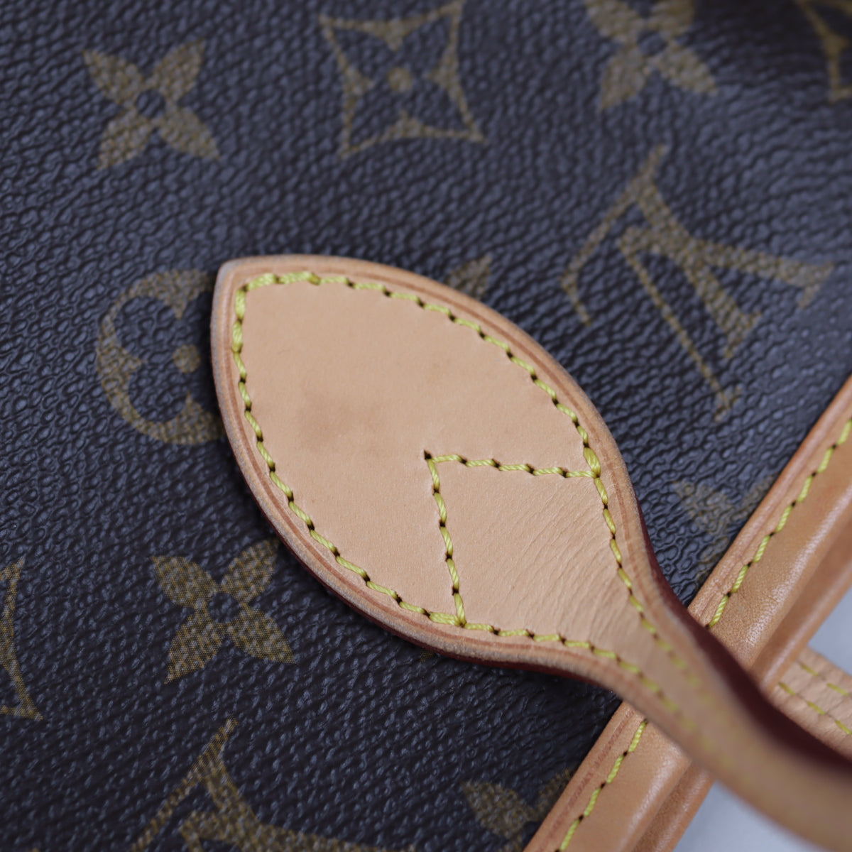 Louis Vuitton Monogram Neverfull MM Tote Väska Brun / GHV