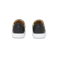 Burberry Svarta Sneakers I Läder New Salmond